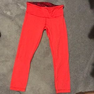 Lululemon reversible Capri pants